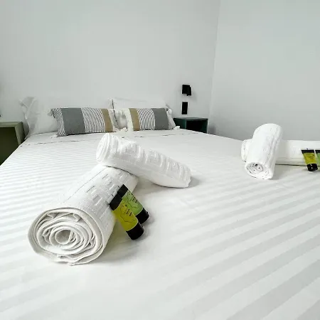 La Cala De Luxury 公寓